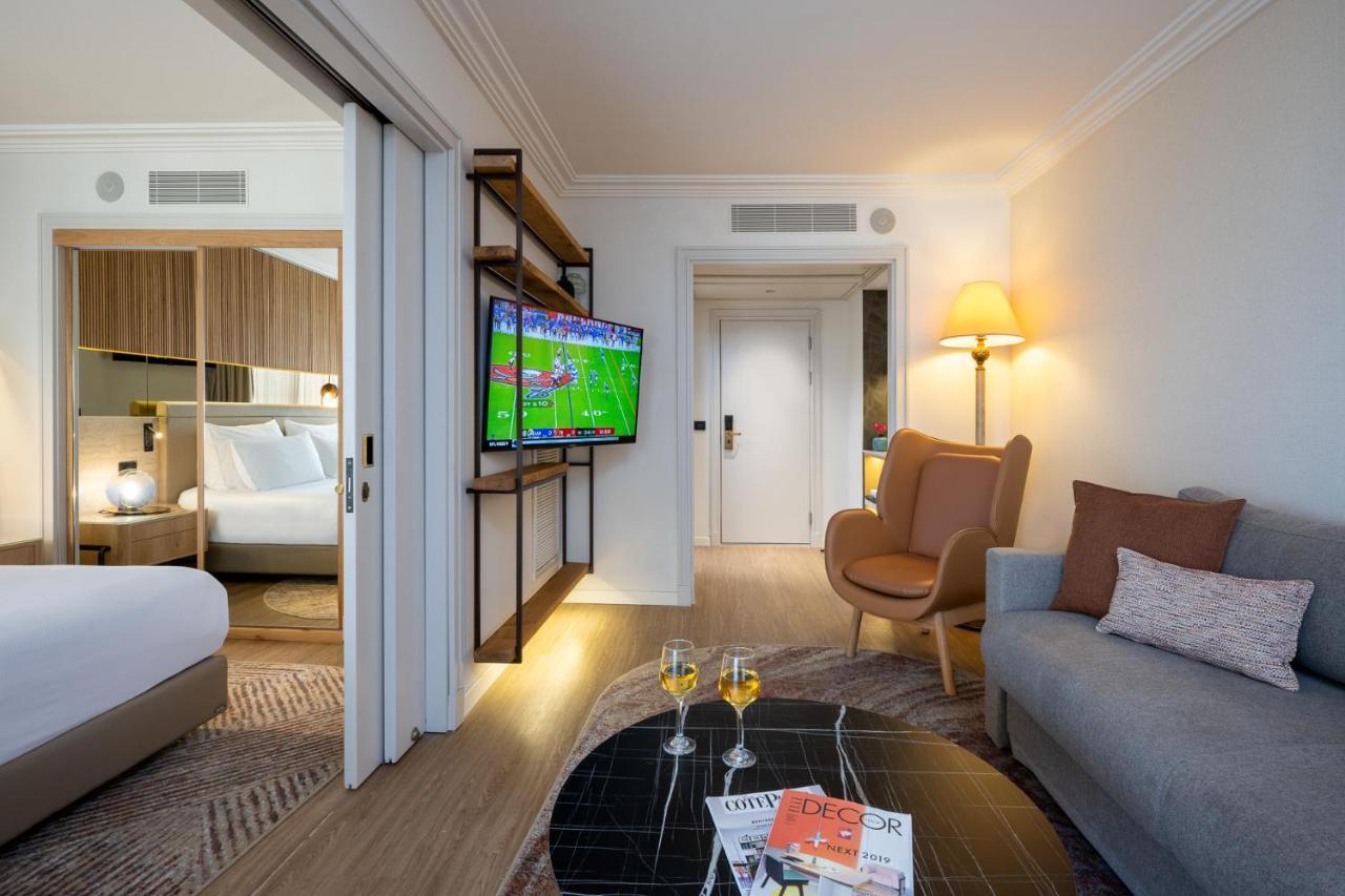 Aria Hotel 5*